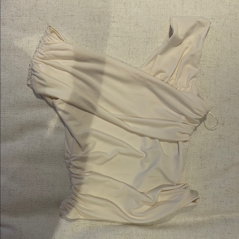 Abercrombie & Fitch Cream Ruched Top